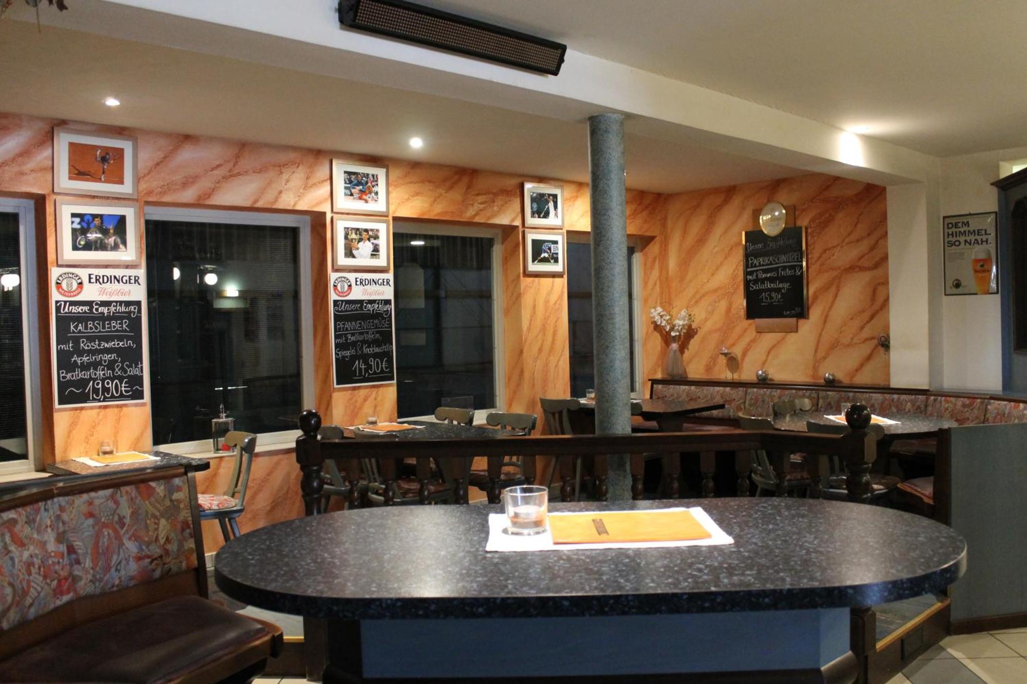 Toto'S Gasthaus Хаттинген Экстерьер фото